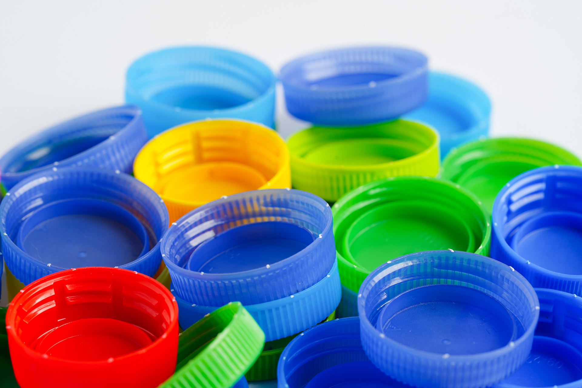 Por qué reciclamos tapones de plástico?